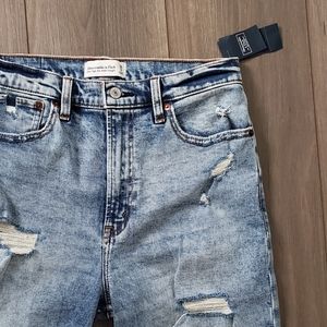 A&F Ripped Ultra High Rise Ankle Straight Jeans